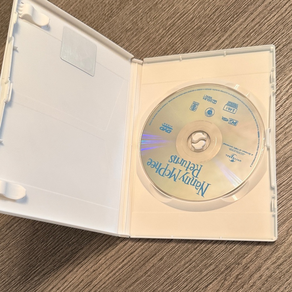 Nanny McPhee Returns DVD / BUNDLE AND SAVE ON MOVIES - Picture 7 of 8